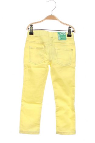 Dětské kalhoty  United Colors Of Benetton, Velikost 3-4y/ 104-110 cm, Barva Žlutá, Cena  532,00 Kč