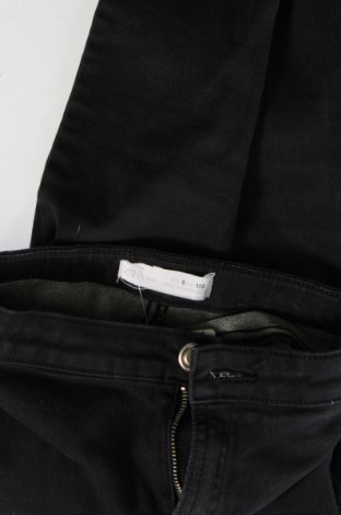 Детски панталон Zara Kids, Размер 5-6y/ 116-122 см, Цвят Черен, Цена 14,11 лв.