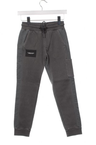 Pantaloni de trening, pentru copii Guess, Mărime 7-8y/ 128-134 cm, Culoare Gri, Preț 303,77 Lei