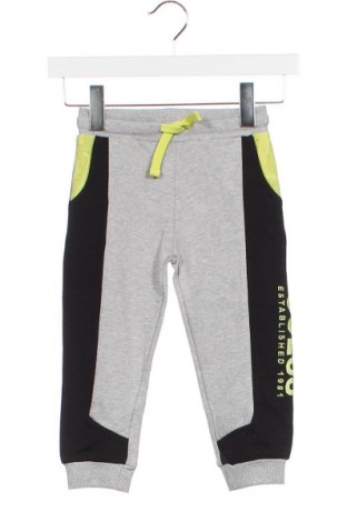 Pantaloni de trening, pentru copii Guess, Mărime 2-3y/ 98-104 cm, Culoare Multicolor, Preț 200,61 Lei