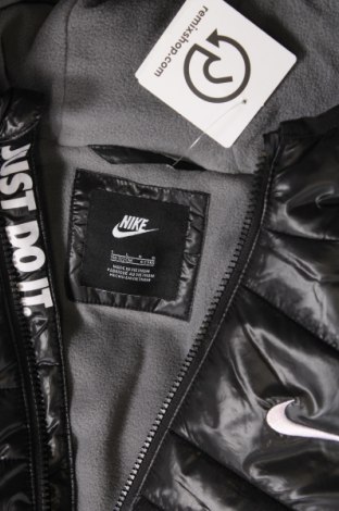 Kinderjacke Nike, Größe 5-6y/ 116-122 cm, Farbe Schwarz, Preis € 77,94