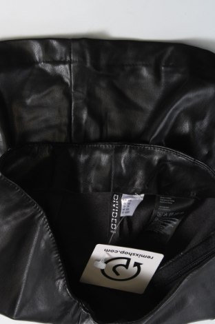 Skórzana spódnica H&M Divided, Rozmiar XXS, Kolor Czarny, Cena 60,77 zł