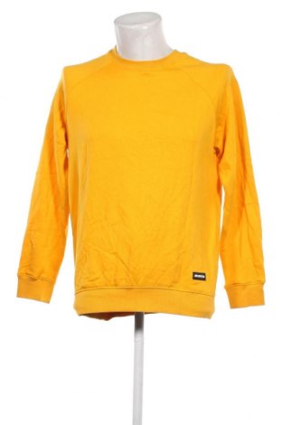 Ανδρική μπλούζα Bershka, Μέγεθος S, Χρώμα Κίτρινο, Τιμή 3,41 €