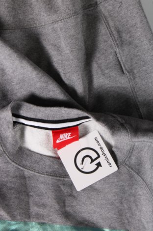 Herren Shirt Nike, Größe S, Farbe Grau, Preis 23,66 €