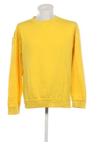 Ανδρική μπλούζα Urban Classics, Μέγεθος M, Χρώμα Κίτρινο, Τιμή 5,94 €