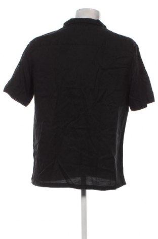 Мъжка риза Bershka, Размер M, Цвят Черен, Цена 29,33 лв.
