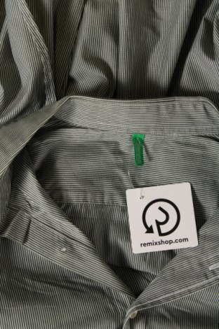 Мъжка риза United Colors Of Benetton, Размер M, Цвят Зелен, Цена 19,38 лв.