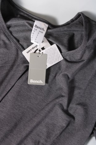 Ανδρικό t-shirt Bench, Μέγεθος S, Χρώμα Γκρί, Τιμή 5,43 €