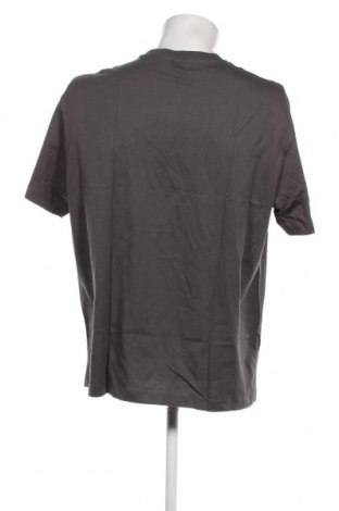 Tricou de bărbați Bershka, Mărime M, Culoare Gri, Preț 69,08 Lei