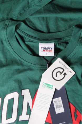 Мъжка тениска Tommy Jeans, Размер M, Цвят Зелен, Цена 72,00 лв.