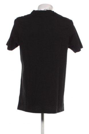 Мъжка тениска Urban Classics, Размер XL, Цвят Черен, Цена 18,91 лв.
