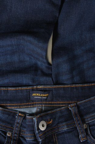 Ανδρικό τζίν Jack & Jones, Μέγεθος S, Χρώμα Μπλέ, Τιμή 7,61 €