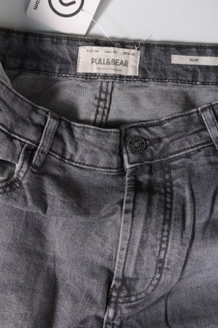 Pánske džínsy  Pull&Bear, Veľkosť L, Farba Sivá, Cena  16,44 €