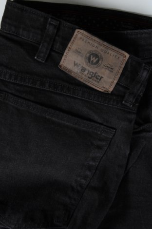 Pánske džínsy  Wrangler, Veľkosť L, Farba Čierna, Cena  32,75 €