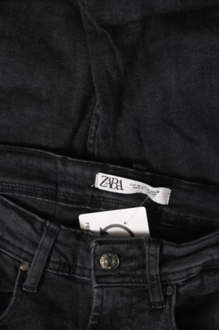 Мъжки дънки Zara, Размер XS, Цвят Сив, Цена 14,58 лв.