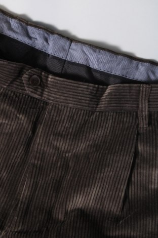Pantaloni raiați de bărbați, Mărime L, Culoare Maro, Preț 35,29 Lei