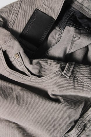 Мъжки джинси A.W.Dunmore, Размер L, Цвят Сив, Цена 10,15 лв.