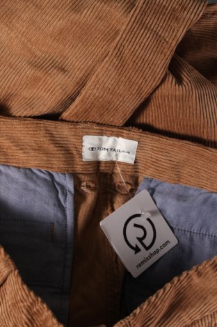 Ανδρικό κοτλέ παντελόνι Tom Tailor, Μέγεθος M, Χρώμα Καφέ, Τιμή 3,80 €