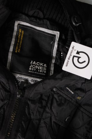 Ανδρικό γιλέκο Jack & Jones, Μέγεθος M, Χρώμα Μαύρο, Τιμή 21,03 €