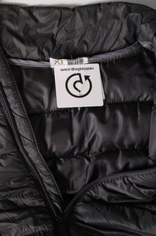 Pánska vesta  Watson's, Veľkosť L, Farba Sivá, Cena  25,54 €