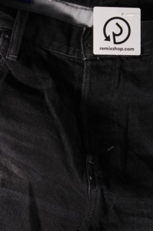 Мъжки къс панталон, Размер M, Цвят Черен, Цена 25,00 лв.