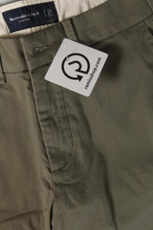 Pantaloni scurți de bărbați Abercrombie & Fitch, Mărime S, Culoare Verde, Preț 305,92 Lei