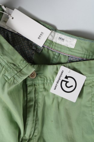 Мъжки къс панталон Brax, Размер M, Цвят Зелен, Цена 58,32 лв.
