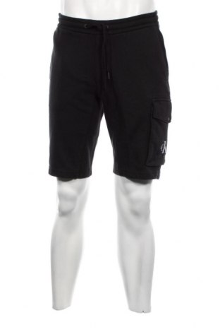 Мъжки къс панталон Calvin Klein Jeans, Размер XS, Цвят Черен, Цена 54,00 лв.
