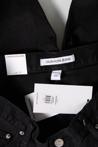 Ανδρικό κοντό παντελόνι Calvin Klein Jeans, Μέγεθος XL, Χρώμα Μαύρο, Τιμή 45,09 €