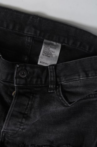 Pantaloni scurți de bărbați H&M, Mărime XS, Culoare Negru, Preț 36,35 Lei