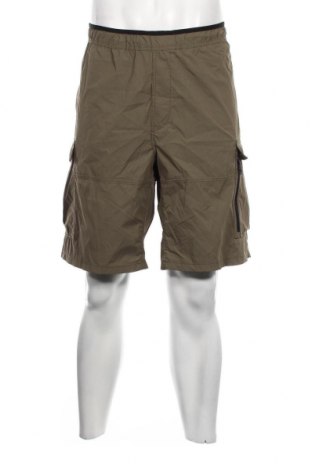 Мъжки къс панталон H&M, Размер XL, Цвят Зелен, Цена 15,25 лв.