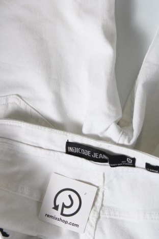Мъжки къс панталон Indicode, Размер L, Цвят Бял, Цена 62,00 лв.