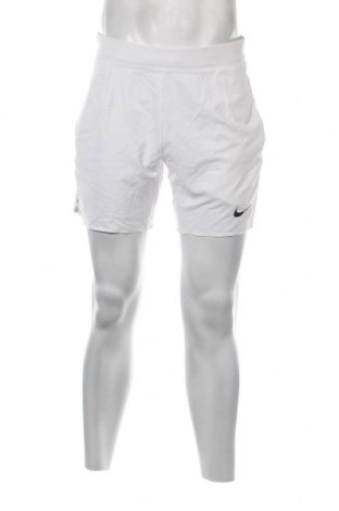 Мъжки къс панталон Nike, Размер M, Цвят Бял, Цена 76,83 лв.