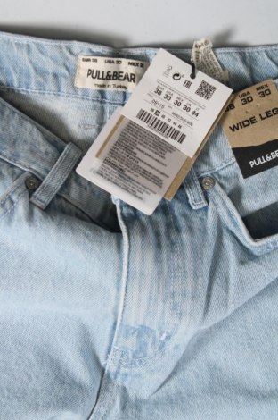 Мъжки къс панталон Pull&Bear, Размер S, Цвят Син, Цена 40,00 лв.
