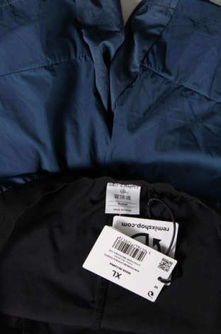 Мъжки къс панталон Superdry, Размер XL, Цвят Син, Цена 24,50 лв.