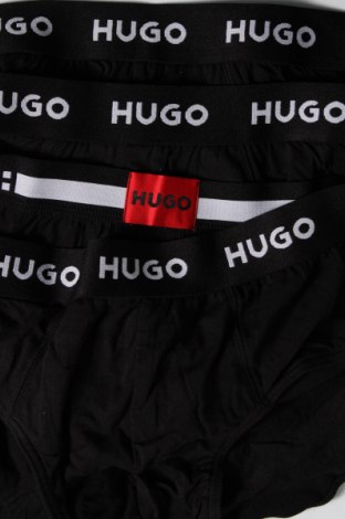 Мъжки комплект Hugo Boss, Размер XL, Цвят Черен, Цена 24,00 лв.
