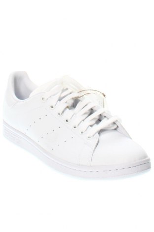 Férfi cipők
 Adidas & Stan Smith, Méret 43, Szín Fehér, Ár 36 364 Ft