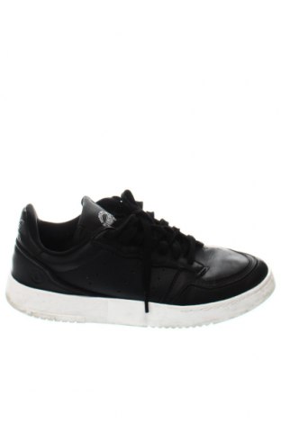 Încălțăminte bărbătească Adidas Originals, Mărime 41, Culoare Negru, Preț 189,52 Lei