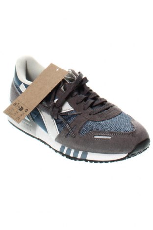 Мъжки обувки Diadora, Размер 42, Цвят Многоцветен, Цена 85,26 лв.