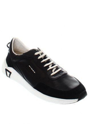 Pánske topánky Guess, Veľkosť 45, Farba Čierna, Cena  101,03 €