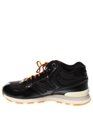 Мъжки обувки New Balance, Размер 42, Цвят Черен, Цена 142,10 лв.