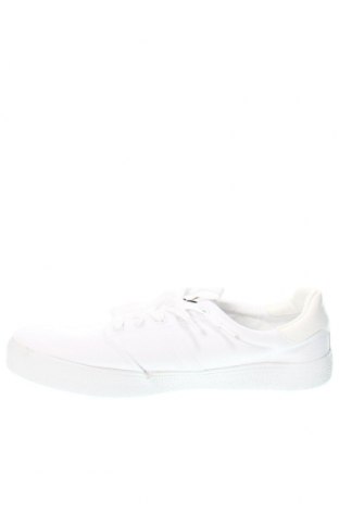 Мъжки обувки Pier One, Размер 48, Цвят Бял, Цена 62,00 лв.