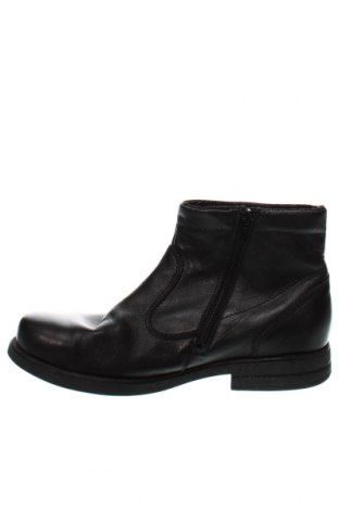 Мъжки обувки Pomar, Размер 43, Цвят Черен, Цена 55,62 лв.