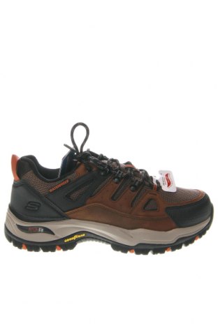 Мъжки обувки Skechers, Размер 41, Цвят Кафяв, Цена 88,55 лв.