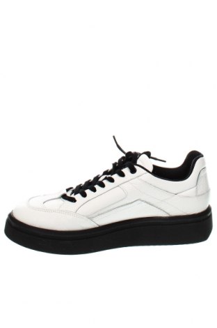 Ανδρικά παπούτσια Steve Madden, Μέγεθος 43, Χρώμα Λευκό, Τιμή 55,05 €