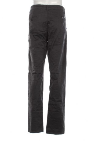 Мъжки панталон Alessandro Salvarini, Размер XL, Цвят Сив, Цена 41,00 лв.