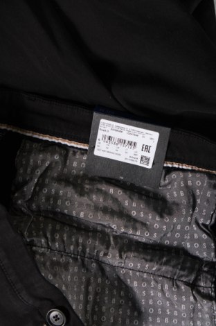 Мъжки панталон BOSS, Размер XL, Цвят Черен, Цена 104,14 лв.
