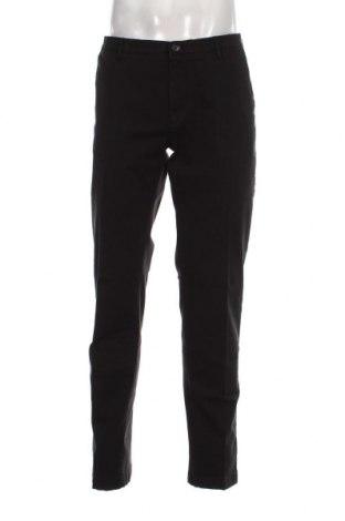Мъжки панталон BOSS, Размер XL, Цвят Черен, Цена 215,90 лв.