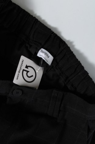 Ανδρικό παντελόνι Bershka, Μέγεθος M, Χρώμα Μαύρο, Τιμή 8,10 €