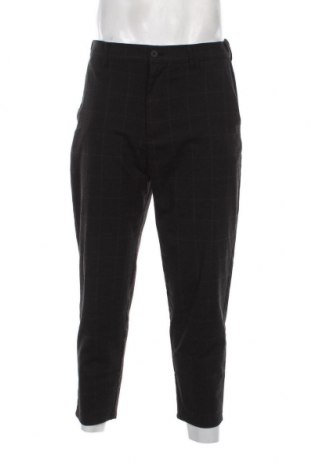 Мъжки панталон Bershka, Размер M, Цвят Черен, Цена 17,60 лв.
